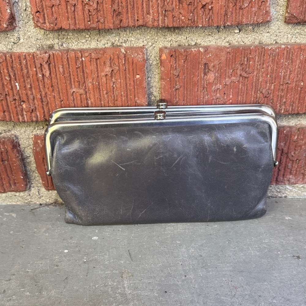 Hobo Lauren Wallet - Picture 2 of 7